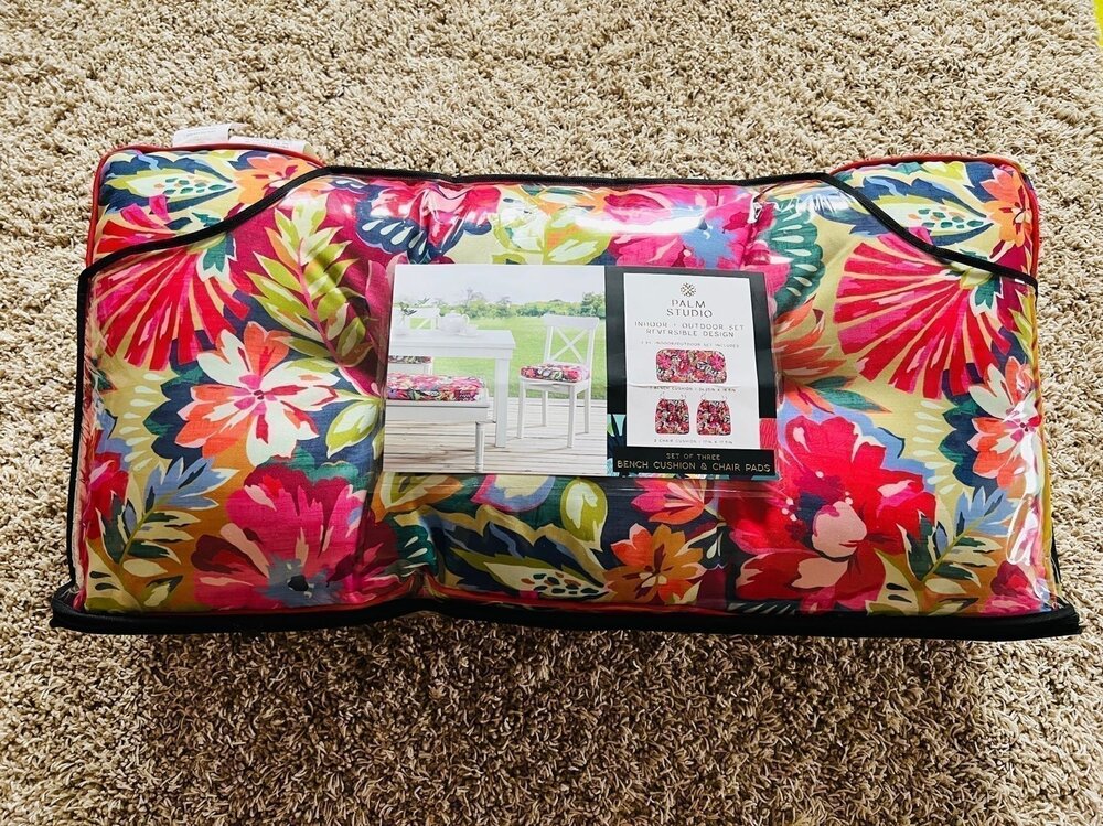 NWT❤️Palm Studio 2pcs Indoor Outdoor Floral Print Bench Cushion Set